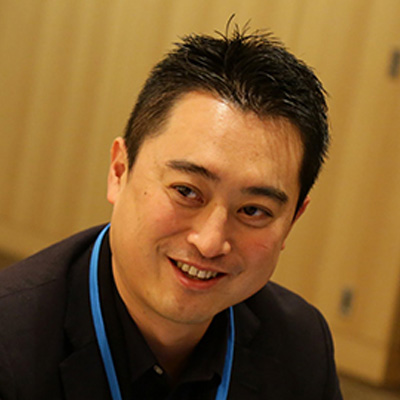 中野 博文 氏