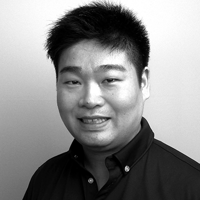 山本 雅文 氏